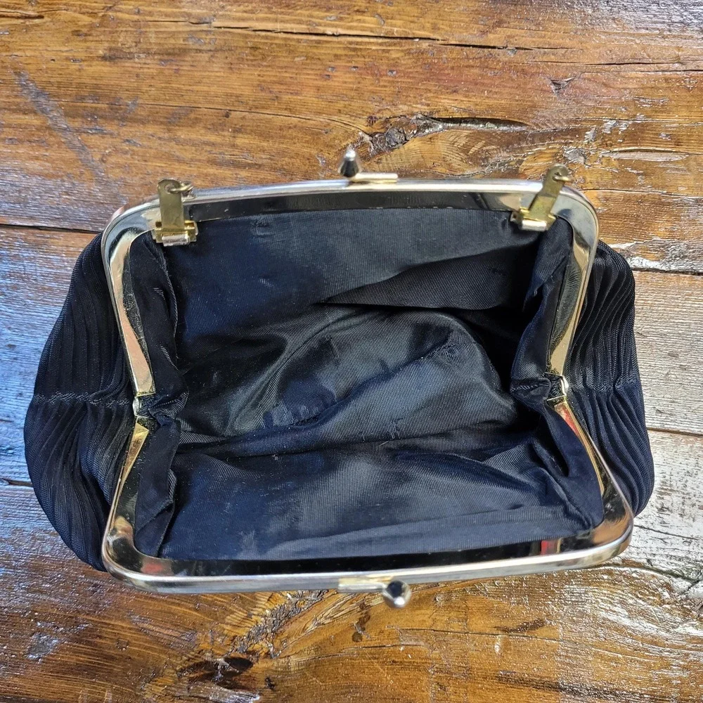 Vintage Classic Handbag Small Black Satin Convertible Satchel Clutch Kiss Lock‎